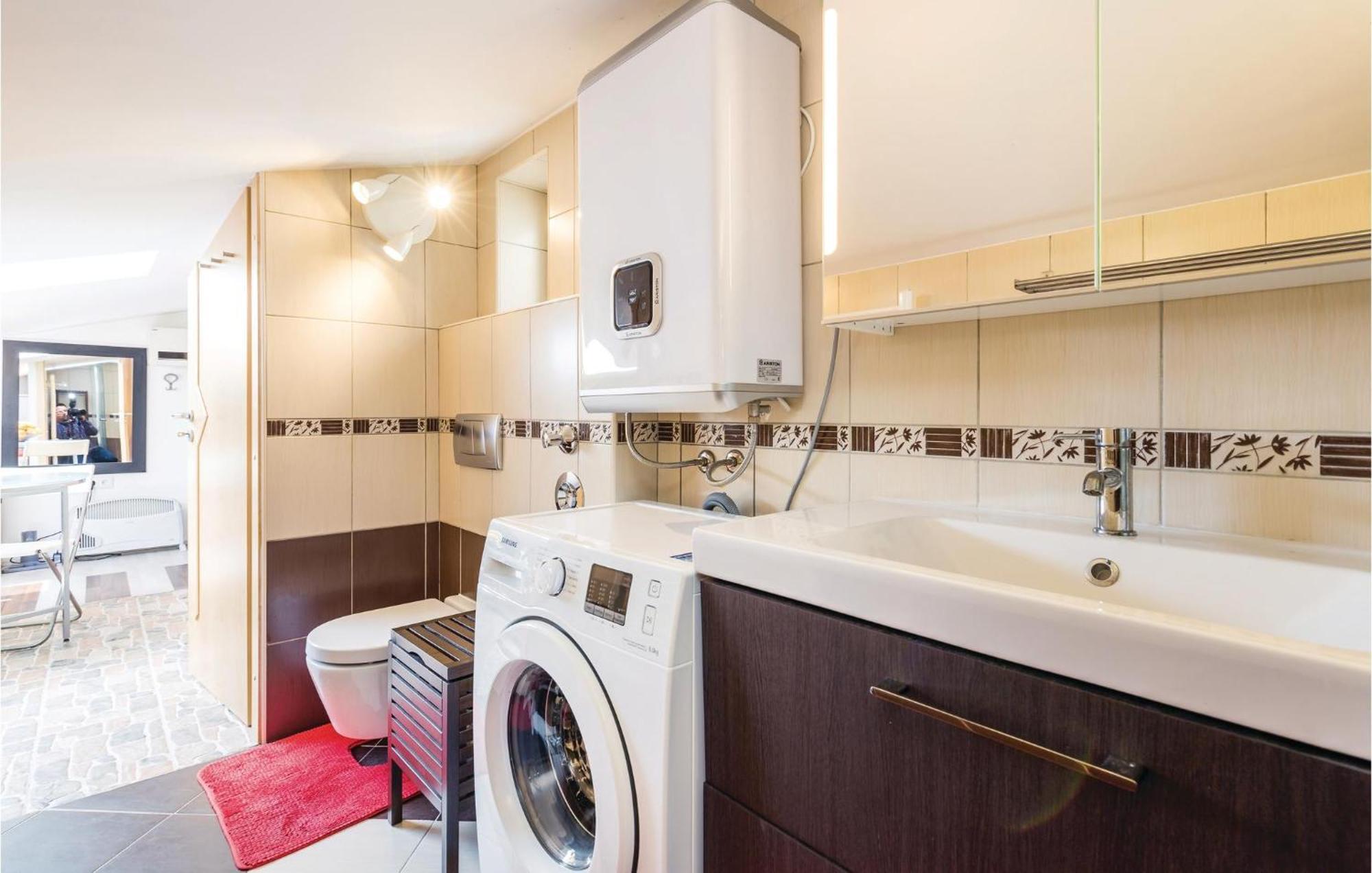 Beautiful Apartment In Opatija With Kitchen Esterno foto