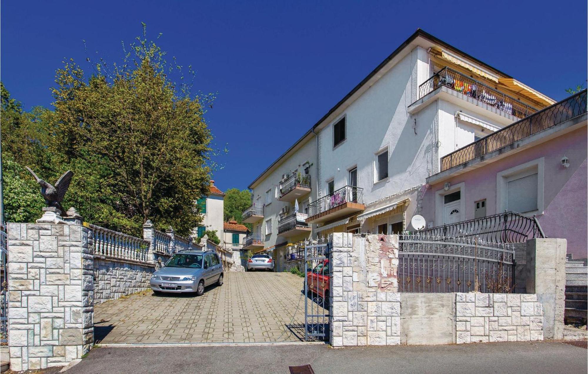Beautiful Apartment In Opatija With Kitchen Esterno foto